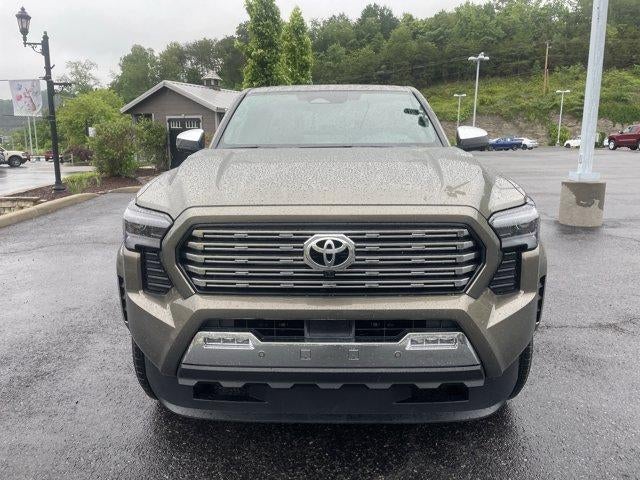 2026 Toyota Tacoma 4WD 4WD Limited Hybrid Double Cab 5' Bed AT (Natl)