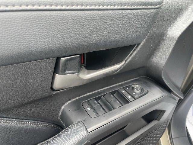 2026 Toyota Tacoma 4WD 4WD Limited Hybrid Double Cab 5' Bed AT (Natl)