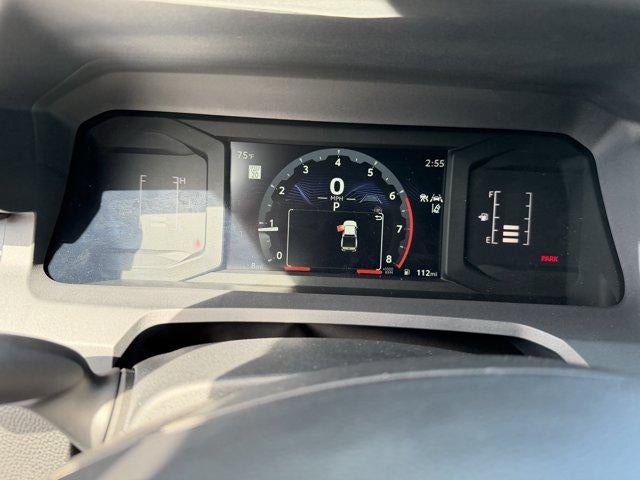 2026 Toyota Tacoma 4WD 4WD SR Double Cab 5' Bed AT (Natl)