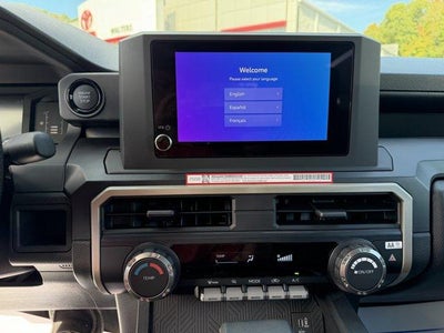 2026 Toyota Tacoma 4WD 4WD SR Double Cab 5' Bed AT (Natl)