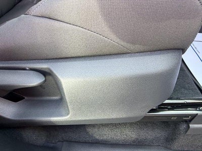2026 Toyota Tacoma 4WD 4WD SR Double Cab 5' Bed AT (Natl)