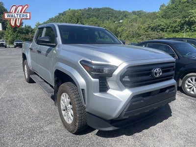 2025 Toyota Tacoma 4WD 4WD SR Double Cab 5' Bed AT (GS)