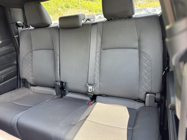 2025 Toyota Tacoma 4WD 4WD SR Double Cab 5' Bed AT (GS)