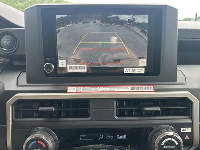 2026 Toyota Tacoma 4WD 4WD SR Double Cab 5' Bed AT (Natl)