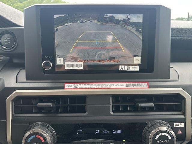 2026 Toyota Tacoma 4WD 4WD SR Double Cab 5' Bed AT (Natl)