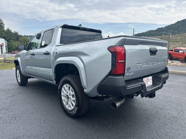 2026 Toyota Tacoma 4WD 4WD SR Double Cab 5' Bed AT (Natl)