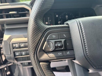 2026 Toyota Tacoma 4WD 4WD SR Double Cab 5' Bed AT (Natl)