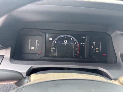 2026 Toyota Tacoma 4WD 4WD SR Double Cab 5' Bed AT (Natl)