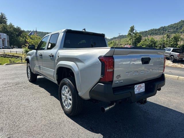 2026 Toyota Tacoma 4WD 4WD SR Double Cab 5' Bed AT (Natl)