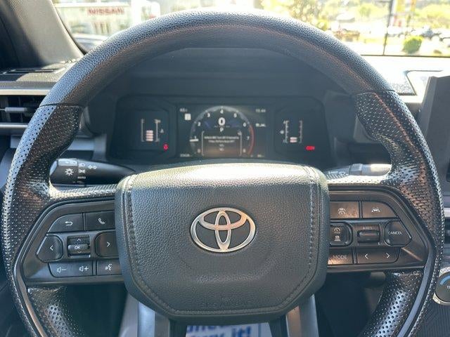 2024 Toyota Tacoma 4WD 4WD SR Double Cab 5' Bed AT (Natl)