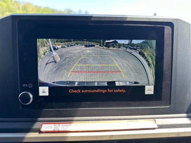 2025 Toyota Tacoma 4WD 4WD SR Double Cab 5' Bed AT (GS)