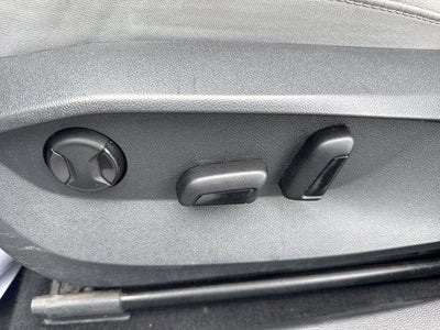 2024 Volkswagen Taos SE 4MOTION
