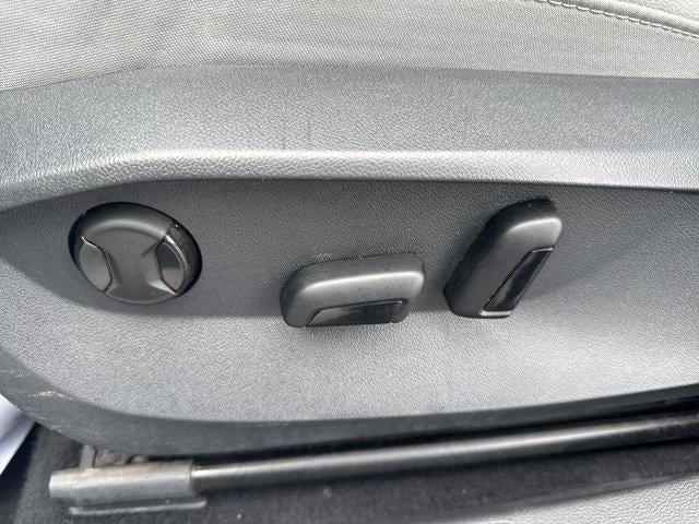 2024 Volkswagen Taos SE 4MOTION