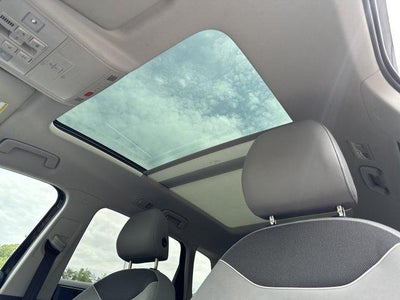 2024 Volkswagen Taos SE 4MOTION