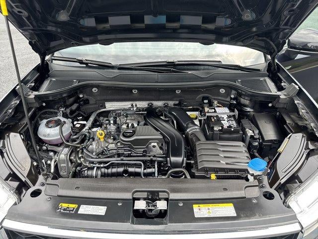 2024 Volkswagen Taos SE 4MOTION