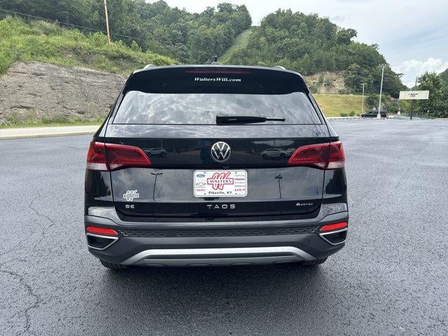 2024 Volkswagen Taos SE 4MOTION