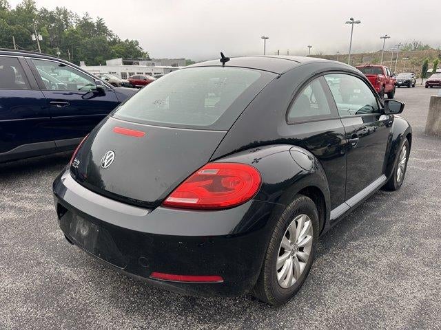 2014 Volkswagen Beetle 2dr Auto 1.8T Entry PZEV