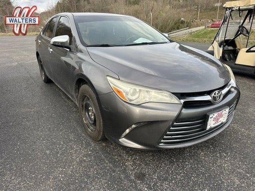2015 Toyota Camry 4dr Sdn I4 Auto LE (SE)