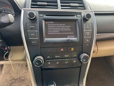 2015 Toyota Camry 4dr Sdn I4 Auto LE (SE)