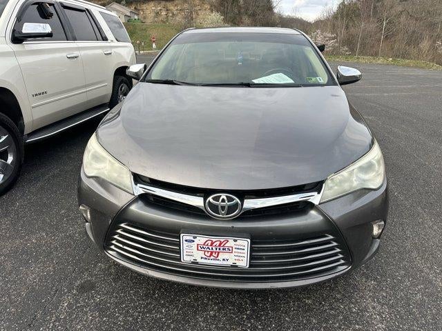 2015 Toyota Camry 4dr Sdn I4 Auto LE (SE)
