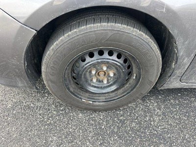 2015 Toyota Camry 4dr Sdn I4 Auto LE (SE)