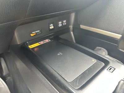 2025 Toyota Camry LE (Natl)