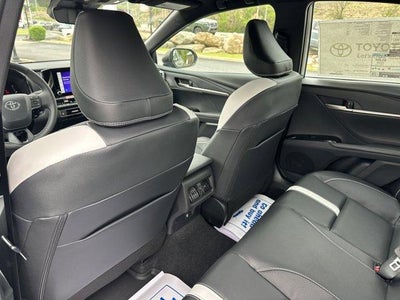 2026 Toyota Camry SE (Natl)