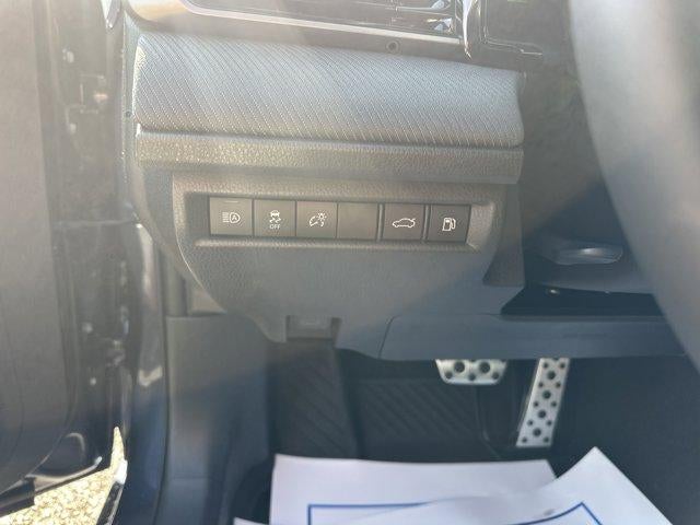 2026 Toyota Camry SE (Natl)