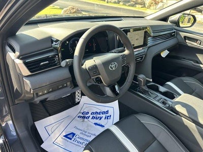 2026 Toyota Camry SE (Natl)