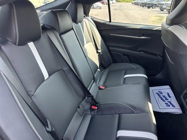 2026 Toyota Camry SE (Natl)