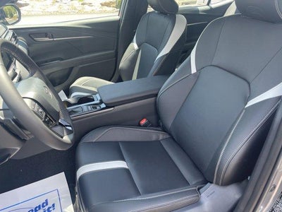 2026 Toyota Camry SE (Natl)