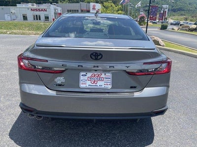 2026 Toyota Camry SE (Natl)