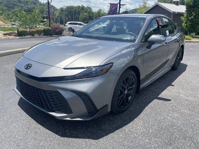 2026 Toyota Camry SE (Natl)