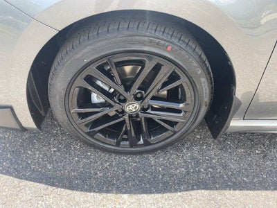 2026 Toyota Camry SE (Natl)