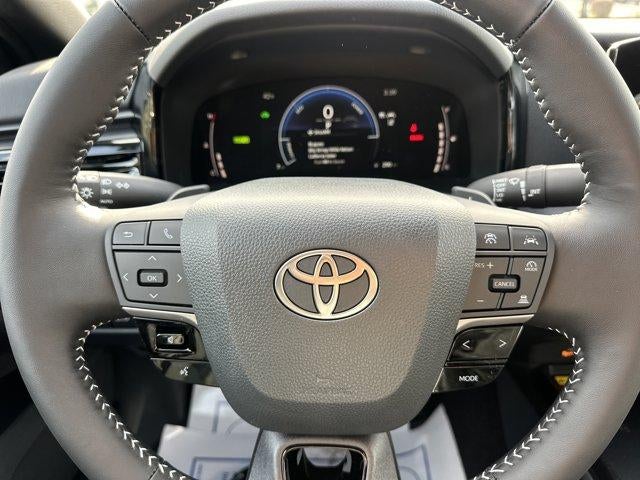 2026 Toyota Camry SE (Natl)