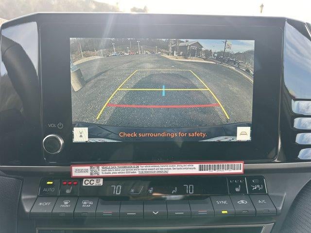 2026 Toyota Camry SE (Natl)