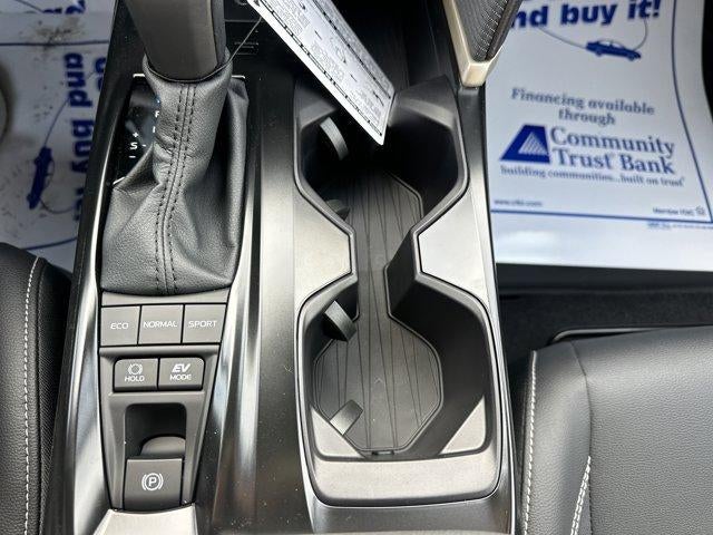 2026 Toyota Camry SE (Natl)