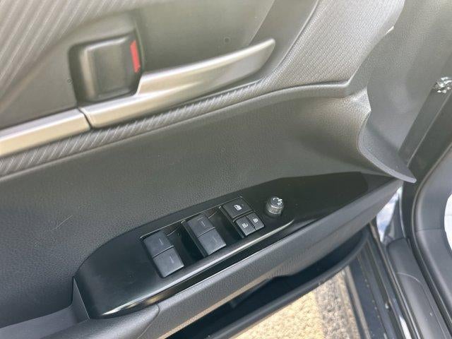 2026 Toyota Camry SE (Natl)