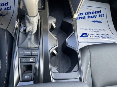 2026 Toyota Camry SE (Natl)