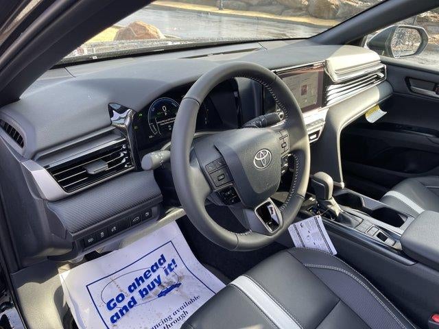 2026 Toyota Camry SE (Natl)