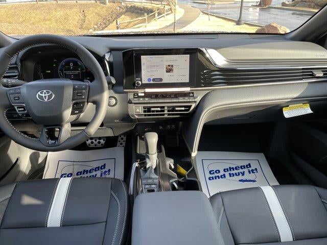 2026 Toyota Camry SE (Natl)