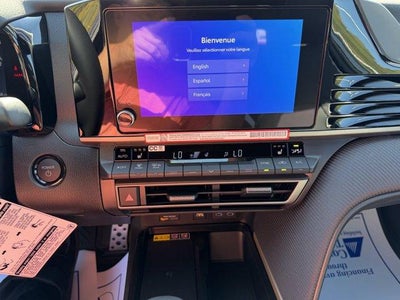 2026 Toyota Camry SE (Natl)