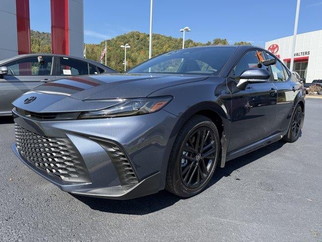 2026 Toyota Camry SE (Natl)