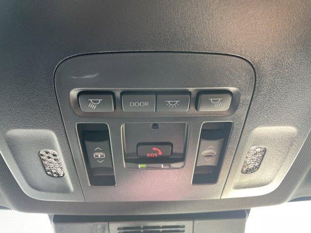 2025 Toyota Camry XSE (Natl)