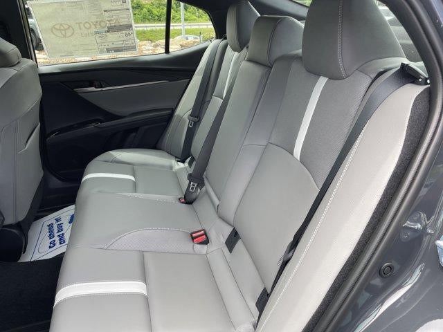 2026 Toyota Camry SE (Natl)