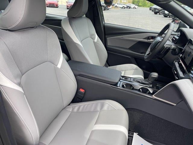 2026 Toyota Camry SE (Natl)