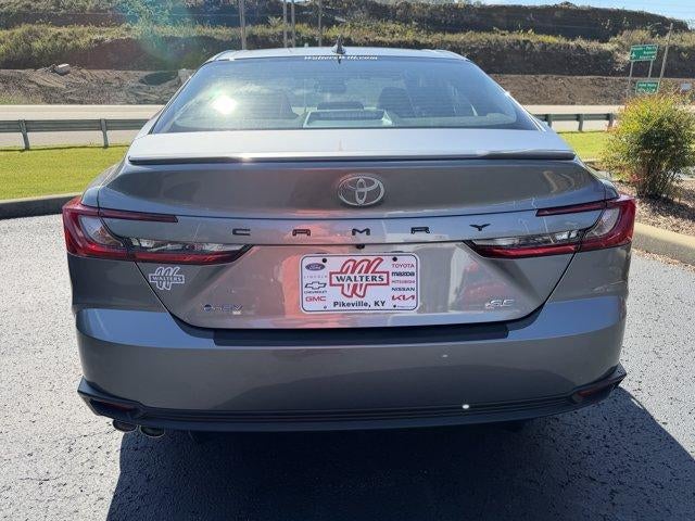 2026 Toyota Camry SE (Natl)