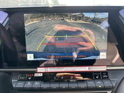 2026 Toyota Camry SE (Natl)