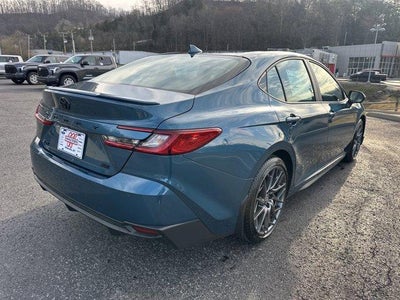 2026 Toyota Camry SE (Natl)