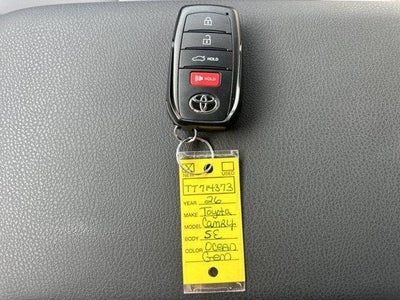 2026 Toyota Camry SE (Natl)